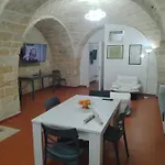 Casa Nel Cuore Della Pietra Apartment *